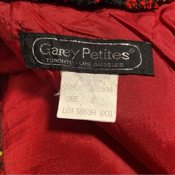 Vintage Red Plaid Wool Blazer Skirt Set – Made in Canada – Size 8 - Picture 2 of 11